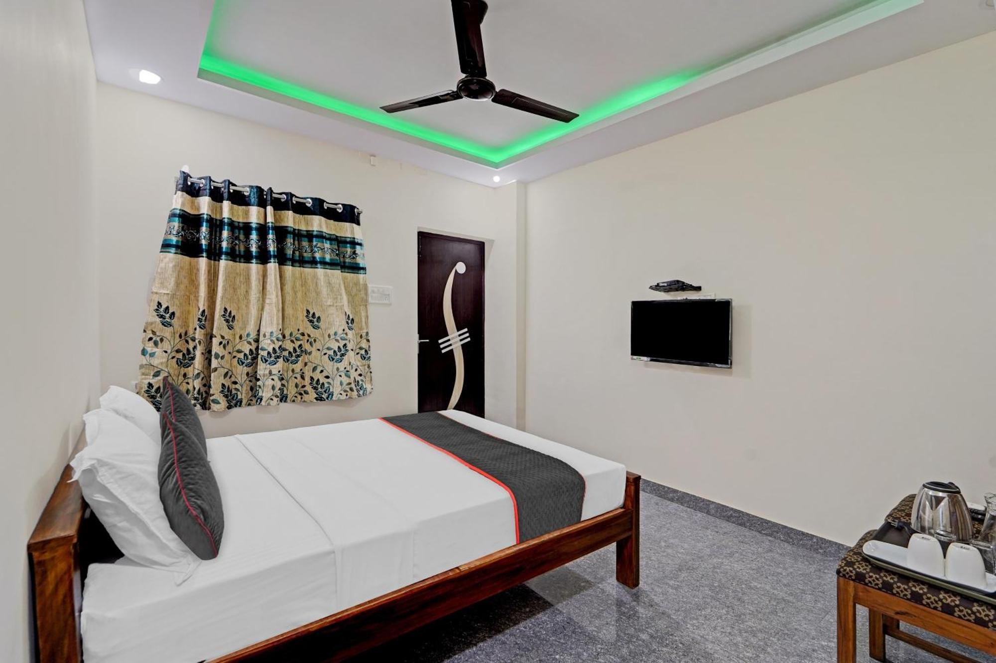 Super Townhouse 1096 Hotel Redfox Nungambakkam Near Apollo & Shankar Nethralaya Hospital Chennai Ngoại thất bức ảnh